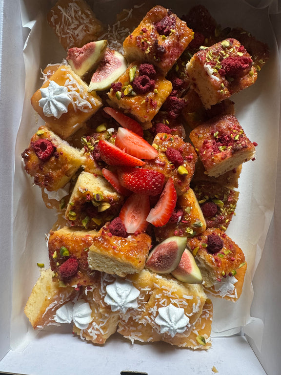 Lemon, Pistacho & Raspberry slice